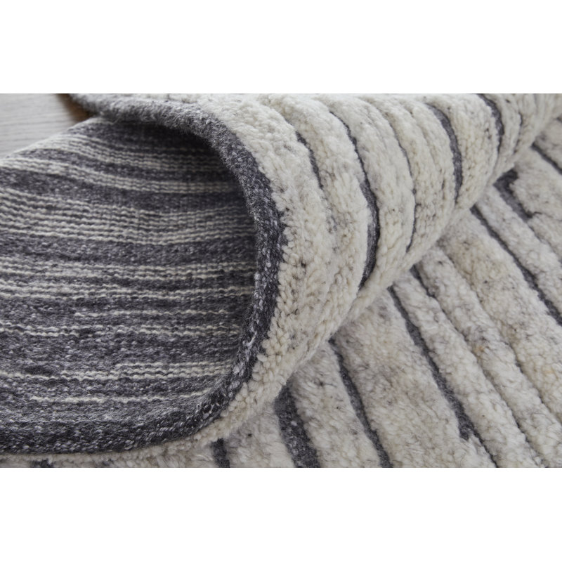 Broadfield Striped Hand-Knotted Wool Area Rug in Ivory, Rectangle 5'6" x 8'6"