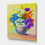 Nature morte avec un bouquet de fleurs bleues rouges et blanches - Peinture sur toile-60162588-60162589