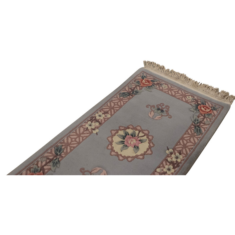 Area Rug in Gray