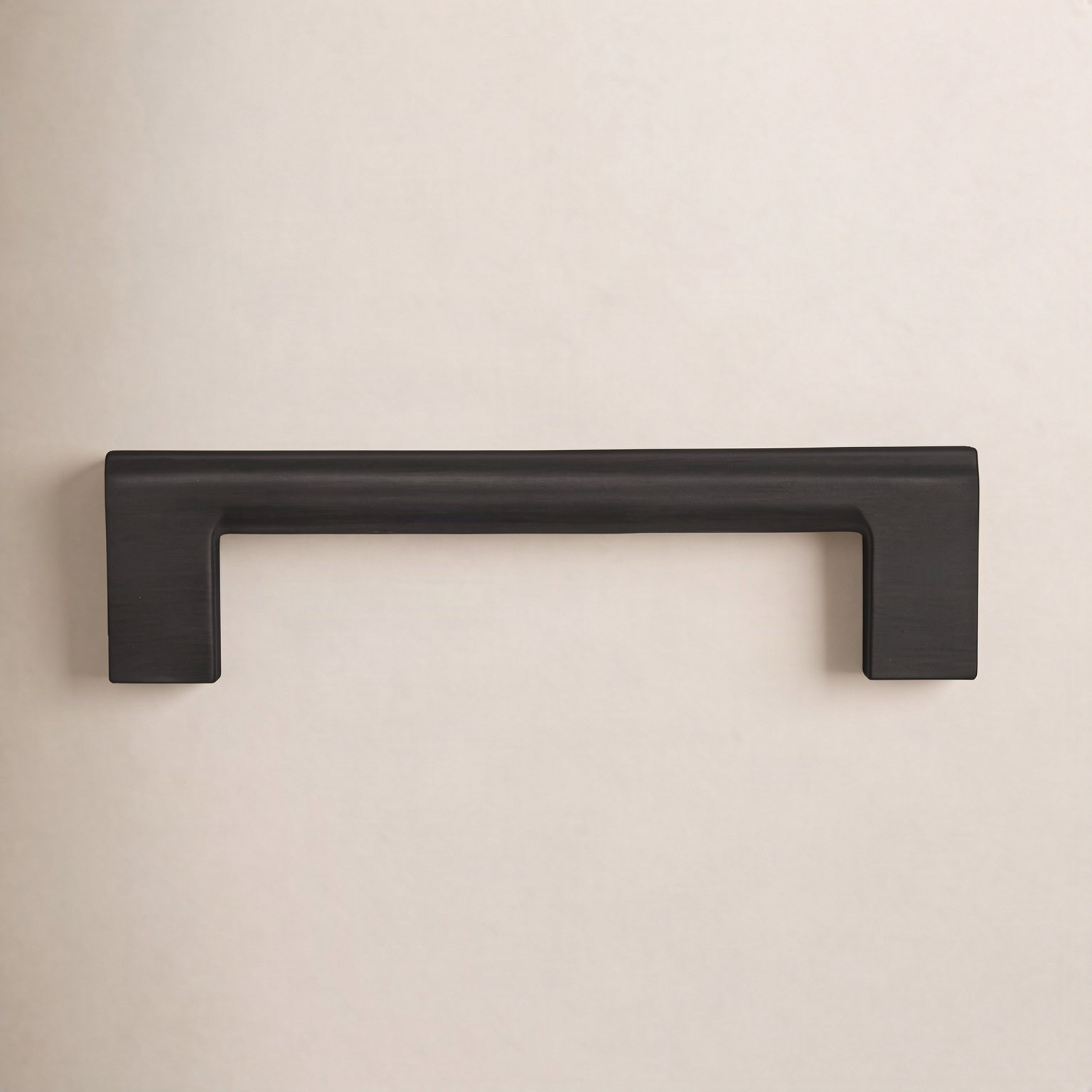Vail Bar Cabinet Pull, 4", Matte Black