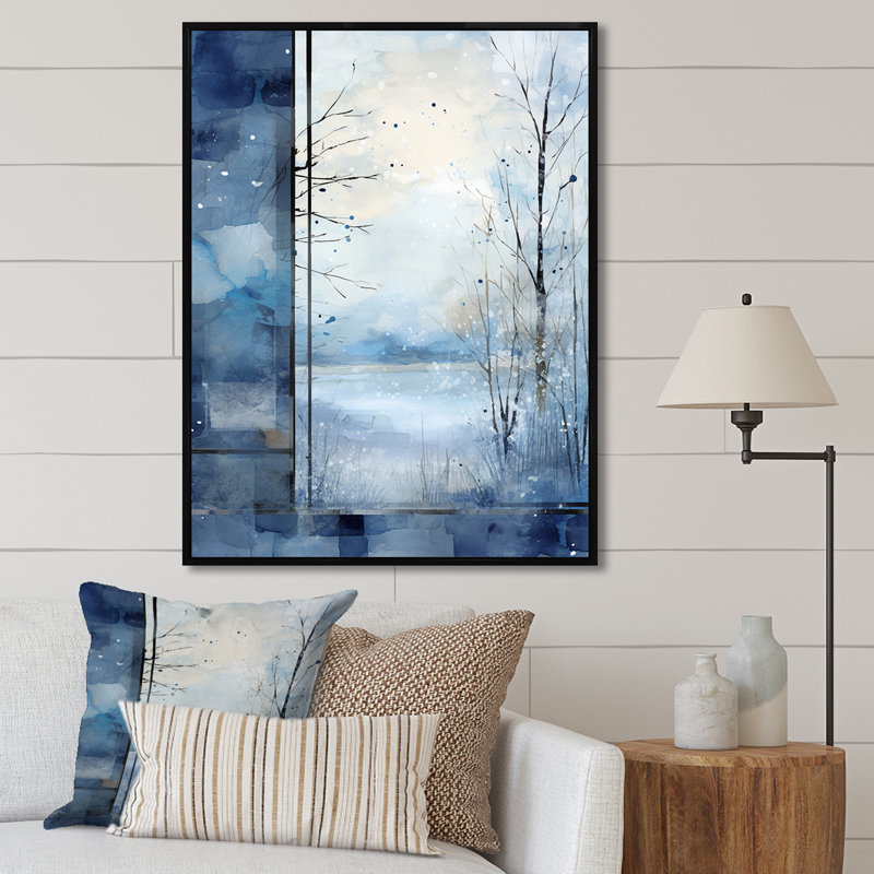 «White and Blue Winter Forest Collage VI», art mural paysage d'hiver, Cadre flottant noir, H 32 po x l 24 po x P 1 po