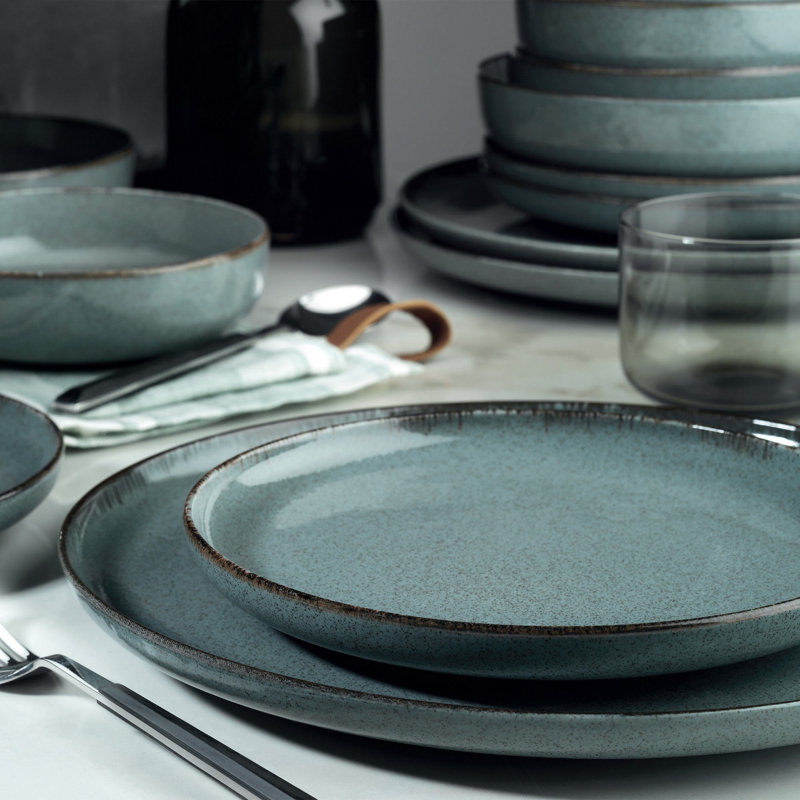 Dekker Piece Porcelain China Dinnerware Set - Service for 18, Blue