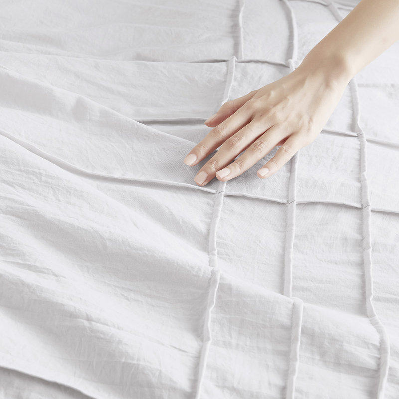 Harris White Soft Washed Pinch Pleated 2-Piece Twin/Twin XL Duvet Cover Set, White