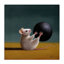 Souris avec ballon d'exercice, art mural par Lucia Heffernan-1563252652