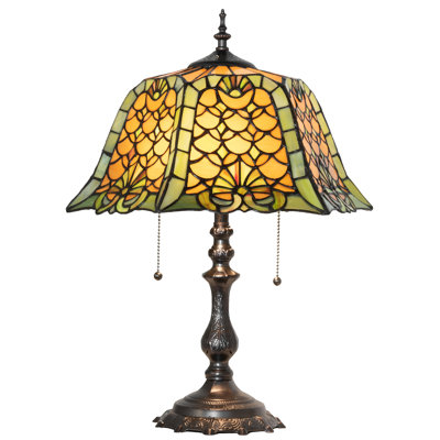 Shell & Diamond Table Lamp