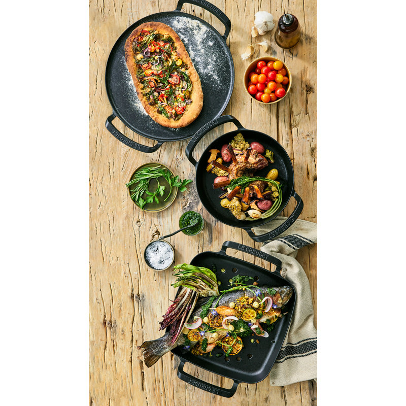 Le Creuset Alpine Outdoor Enameled Cast Iron Skillet, 10", Matte Black
