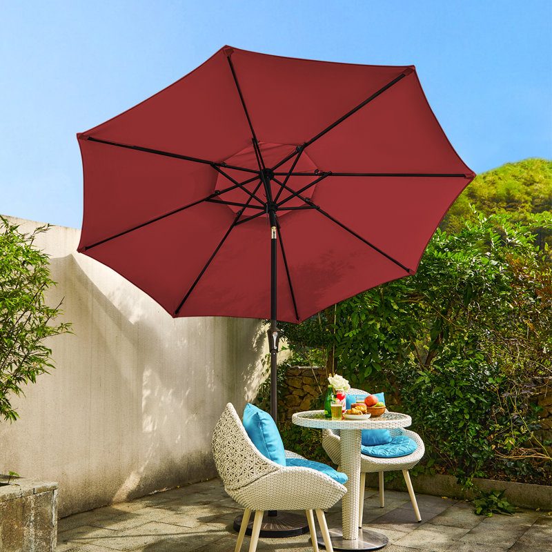 Parasol de marché à 2 niveaux 132 po Beka, L 108 po x P 108 po, Rouge