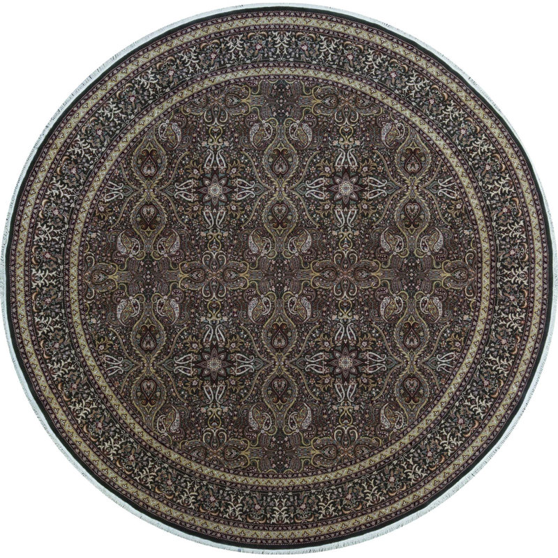 Wool Oriental Area Rug in Burgundy/Brown
