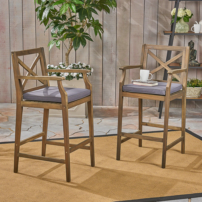 Tabouret Perla, Siège noir / cadre gris