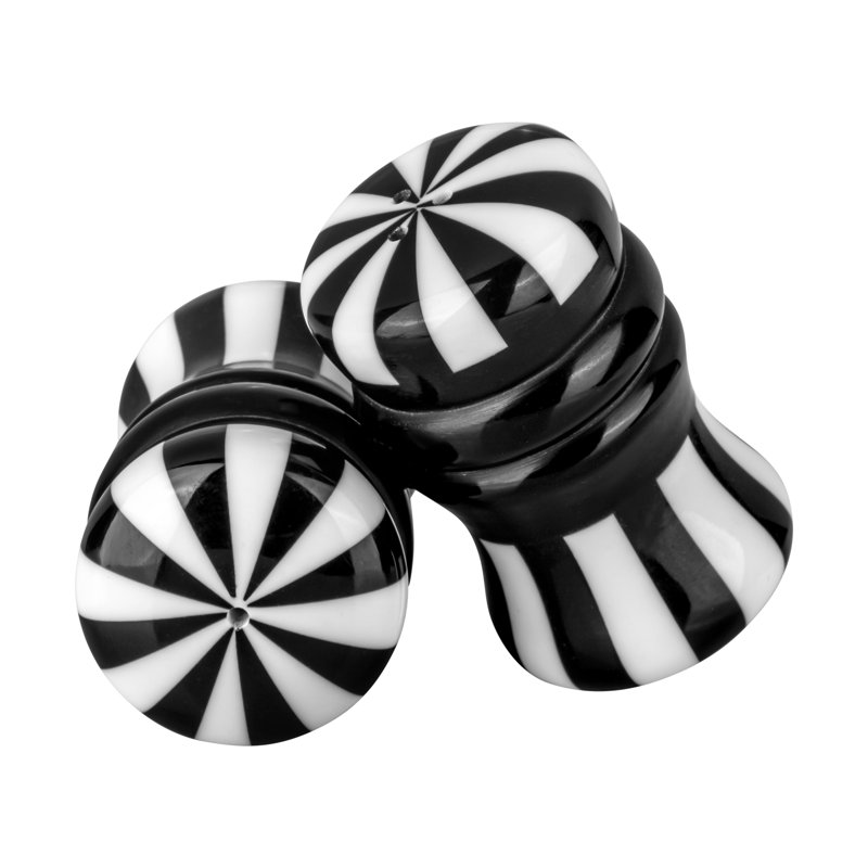 Ensemble salière et poivrière noir et blanc
