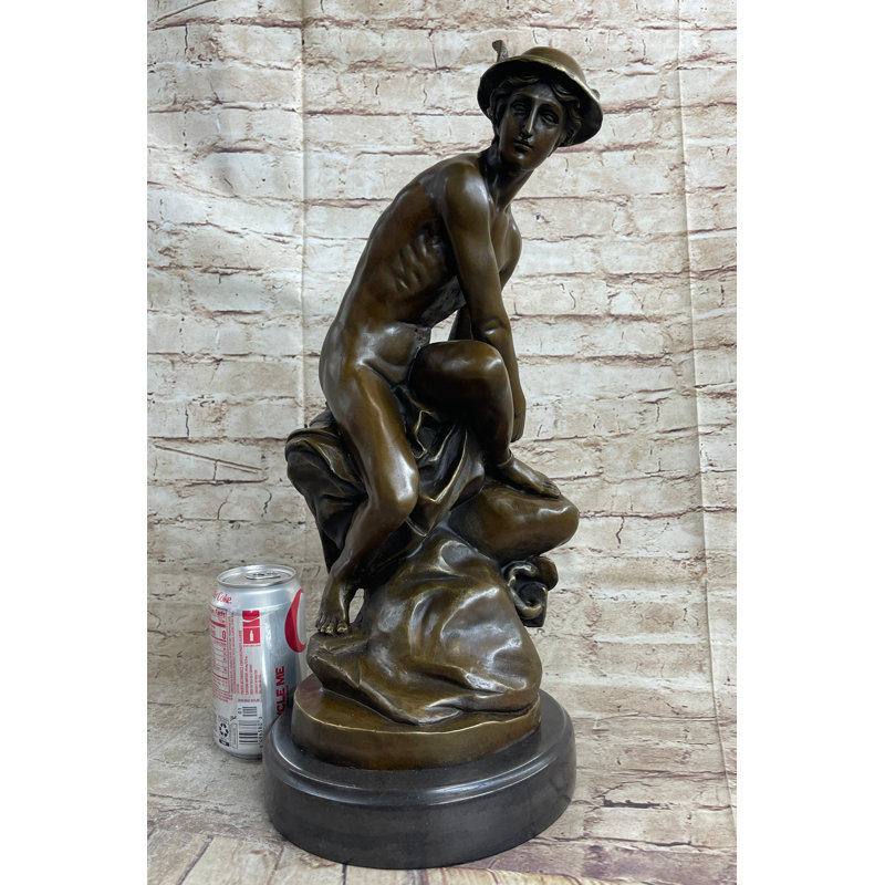 Figurines et sculptures Tarena