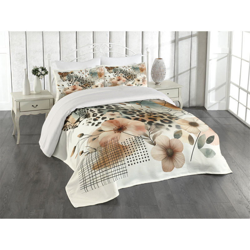 Polyester Floral Coverlet, King Coverlet + 2 Standard Shams