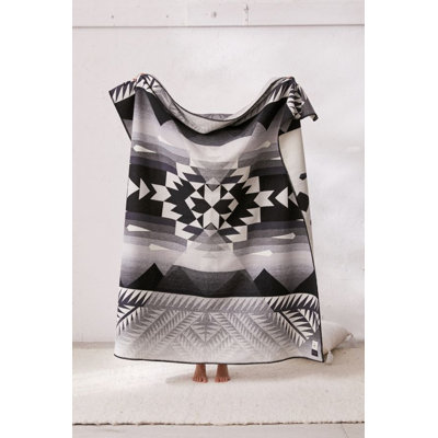 Pendleton Nike Throw