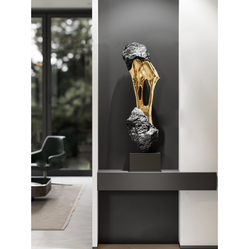 Light Luxury Fibreglass Floor-standing Ornament