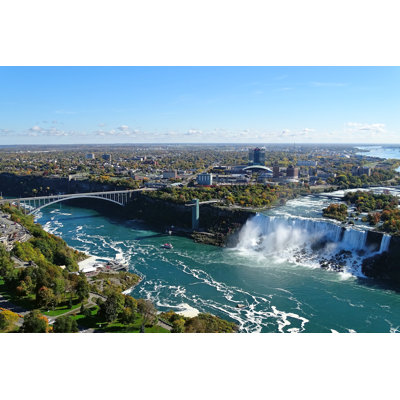 " Niagara Falls " by Alexis Gonzalez