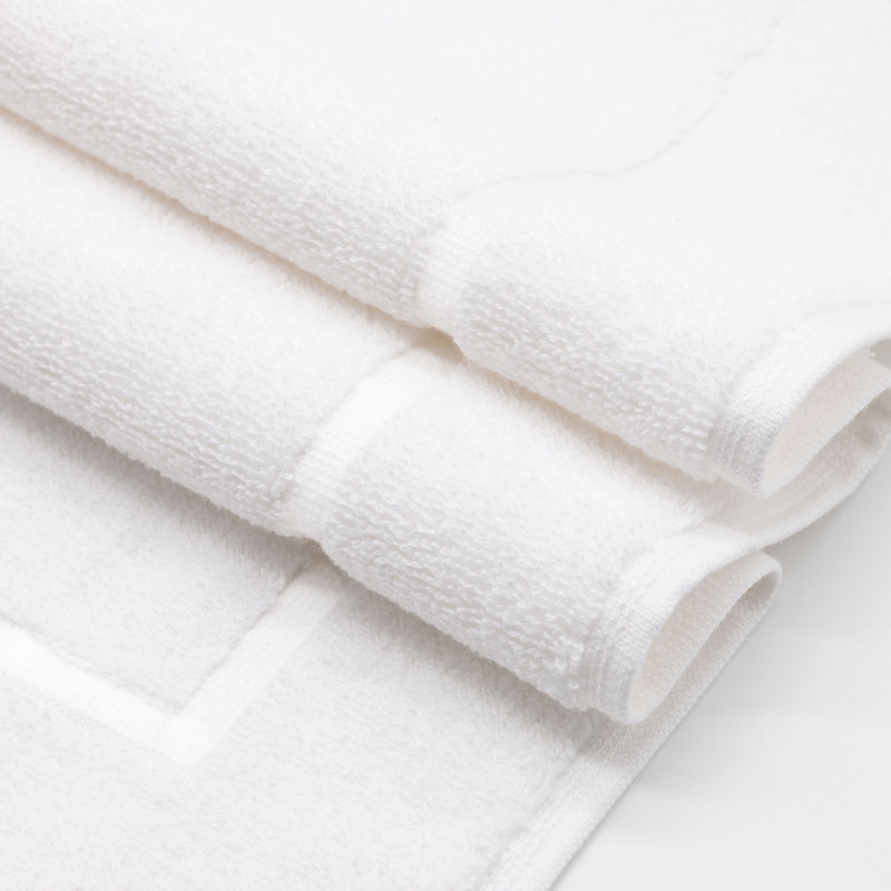 Bath Rug, White