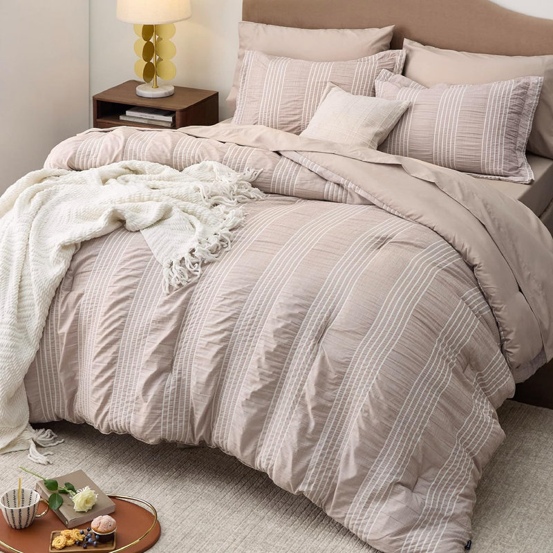 Polyester Standard Striped Comforter, Full Comforter + 2 Full Shams + 2 Pillowcases, Warm Taupe Striped