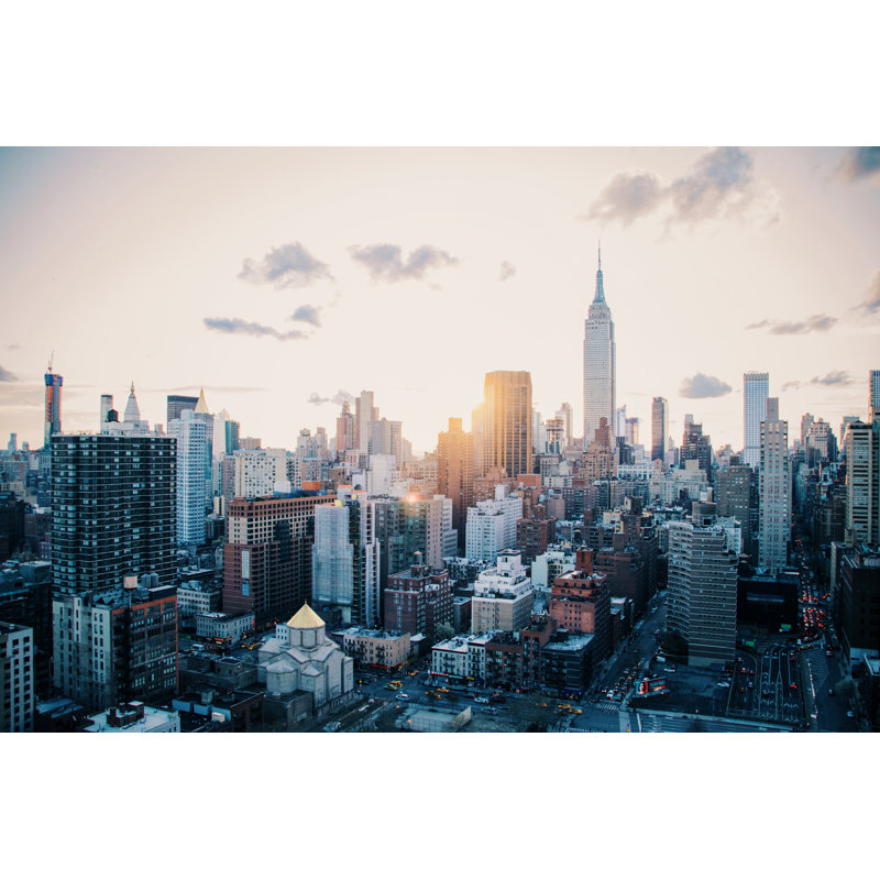 View Of Manhattan by Christian-Hernandez - Wrapped Canvas Print, 61cm H x 91cm W