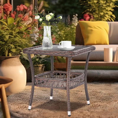 Table d'appoint d'extérieur Patio Table basse Table de bout d'extérieur en rotin avec rangement et plateau en verre noir