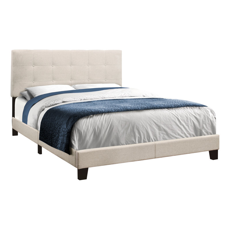 Grand lit confortable avec revêtement en lin beige et tête de lit tapissier en tissu d'aspect