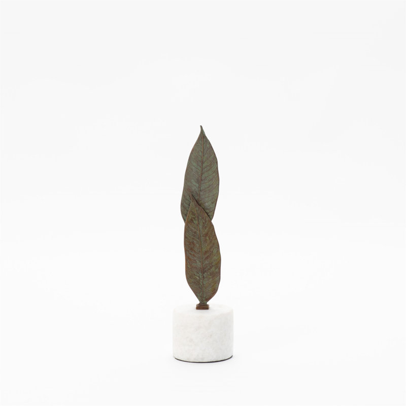 Sculpture feuilles tombantes, H 15,25 po x l 4 po x P 4 po