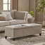 Repose-pieds avec rangement GLOUSTER V2 avec revêtement lisse et compartiment spacieux pour les intérieurs modernes