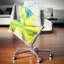 Fleur bleue avec éclaboussures jaunes - coussin à imprimé floral-30746130-30746126