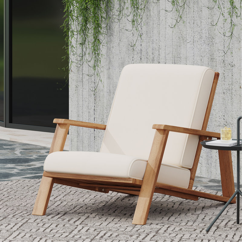 CHAISE CLUB