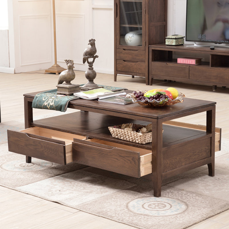Table basse de style européen, Brun