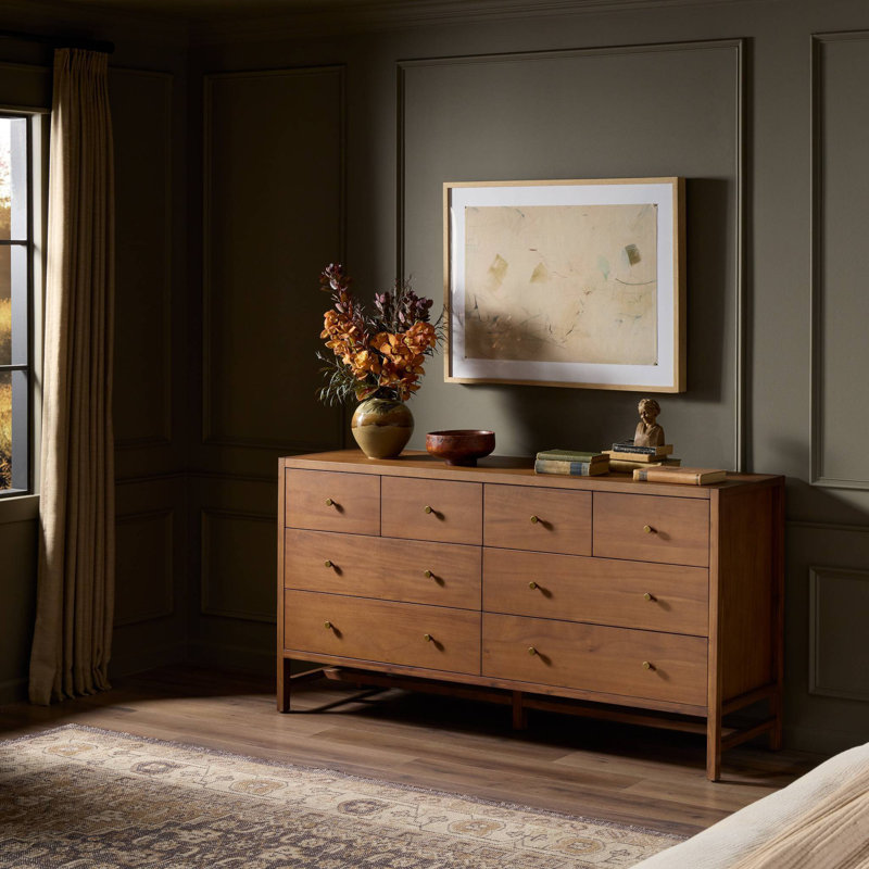 Sullivan 8 - Drawer Solid Wood Dresser