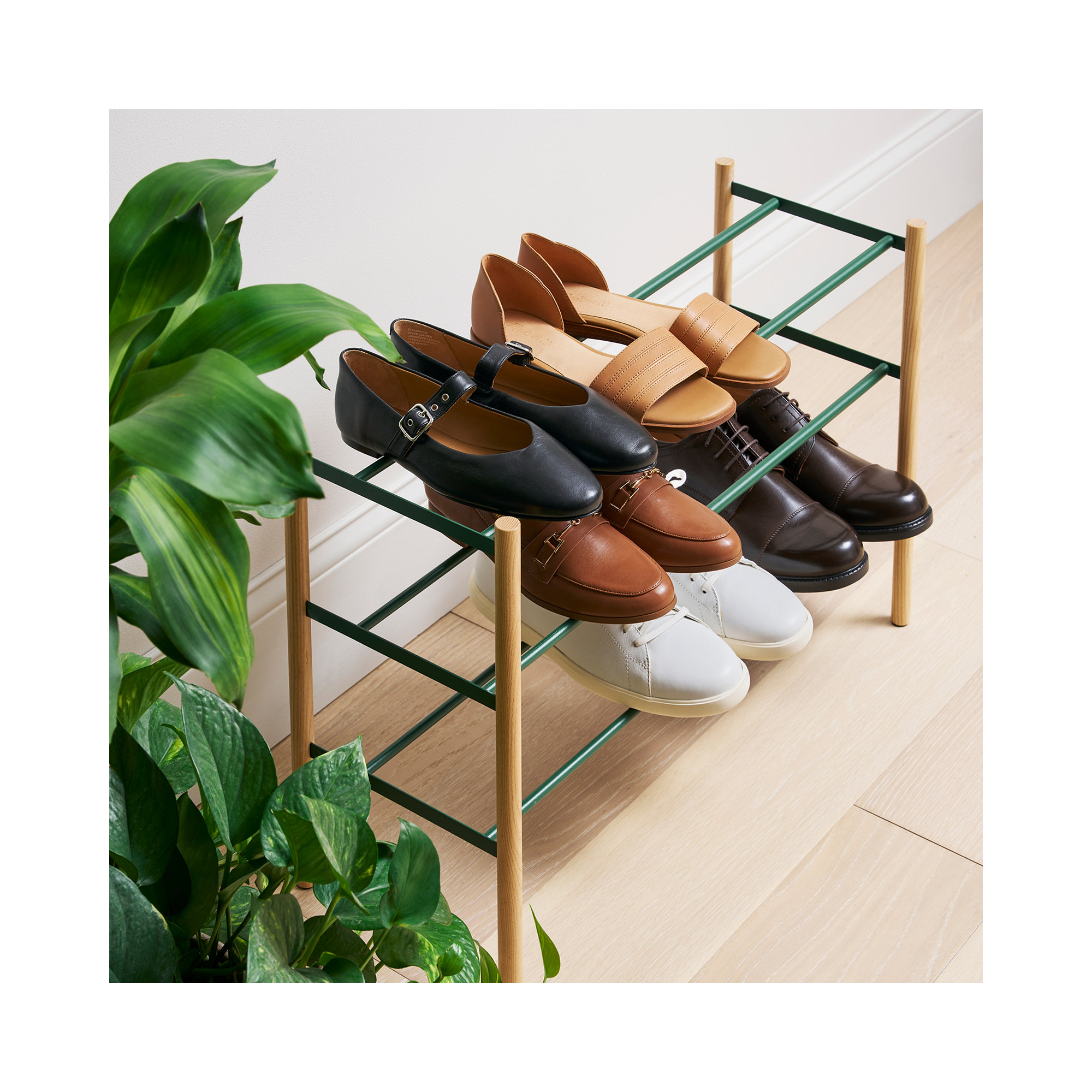 Yamazaki Home Expandable 3-Tiered Space Saving Shoe Rack, Steel,  Holds 12 to 16 Shoes, Green