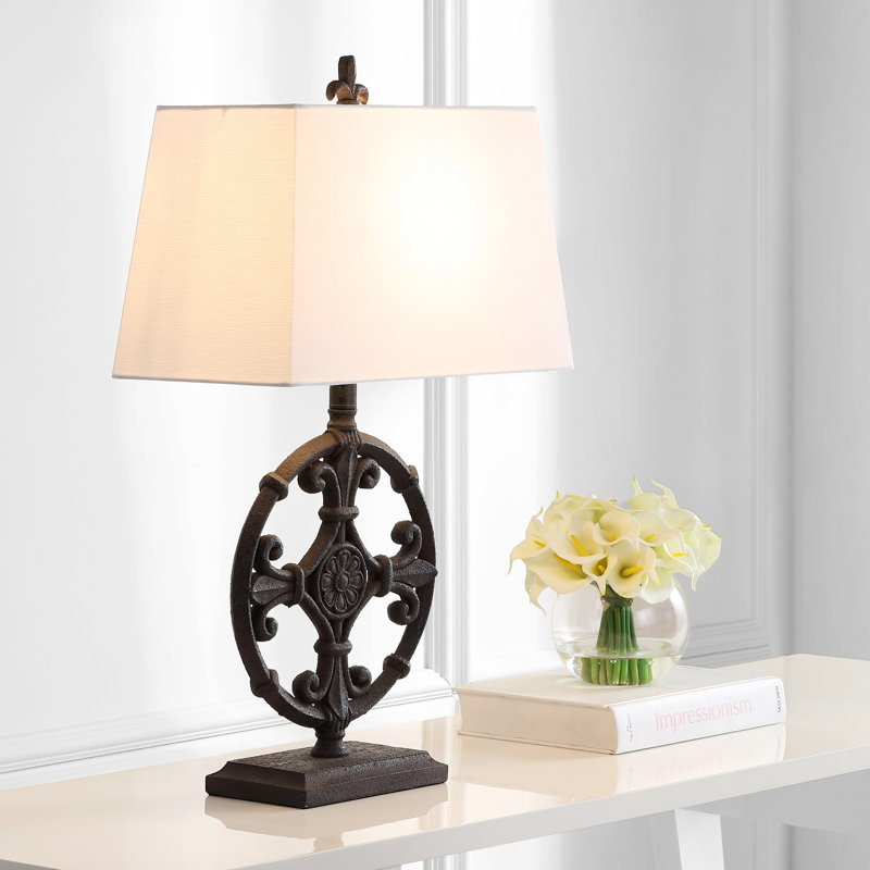 Chee Resin Table Lamp Set