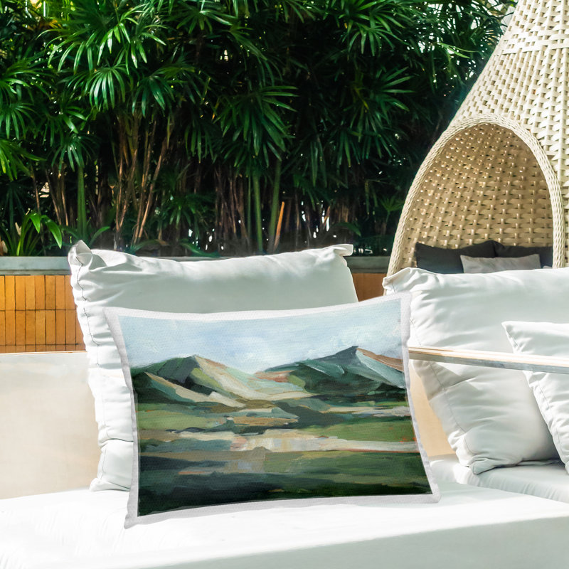 Coussin d'extérieur imprimé Green Brushed Mountains par Ethan Harper