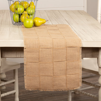 Ejub Table Runner