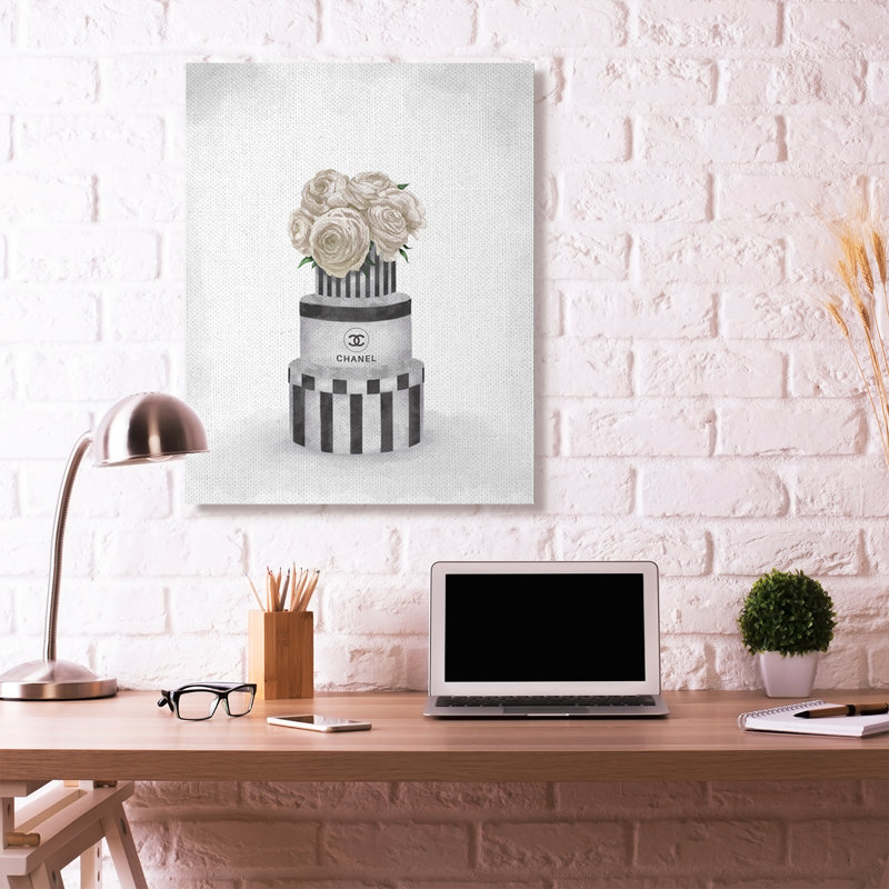 «Fashion Flower Box Stack Neutral Gray Peinture», impression, Toile tendue, H 48 po x l 36 po