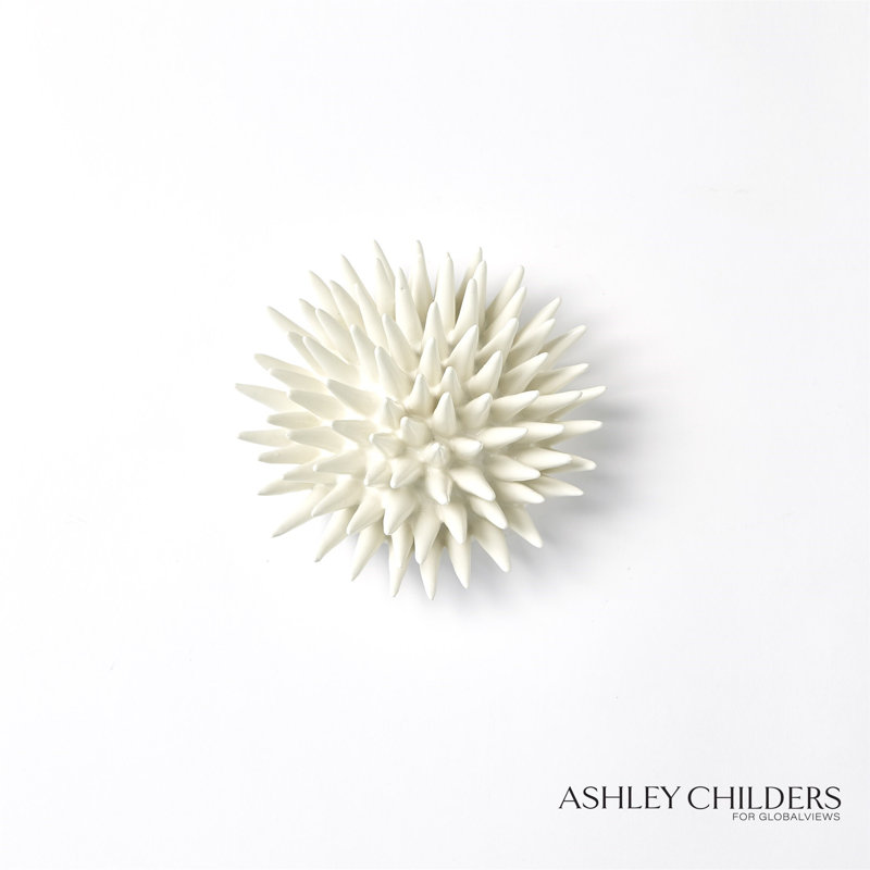 Urchin-White-Sm, 3.25" H x 7" W x 7" D