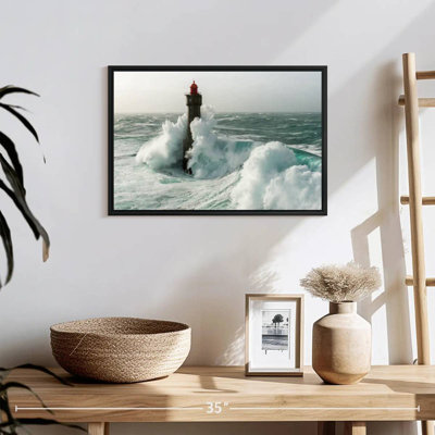 Phare dans une tempête