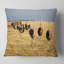 Coussin décoratif autruches d'Afrique en Afrique du Sud-29891864-29891867