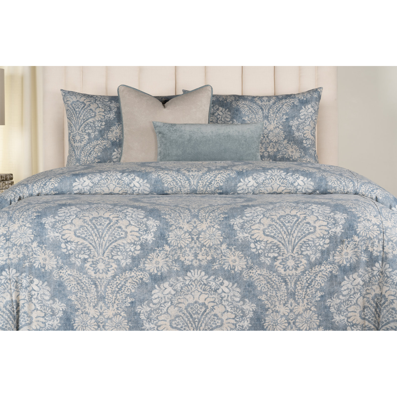 Siscovers 100% Cotton 7-Piece Duvet Cover Set, King Duvet Cover + 2 King Shams, Blue Striped