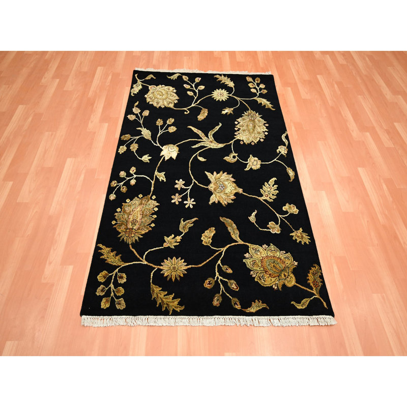 Tapis oriental noir 4 pi x 6 pi, motif botanique sans bordure, mi-laine et mi-soie, tissé dense, velours doux, noué à la main