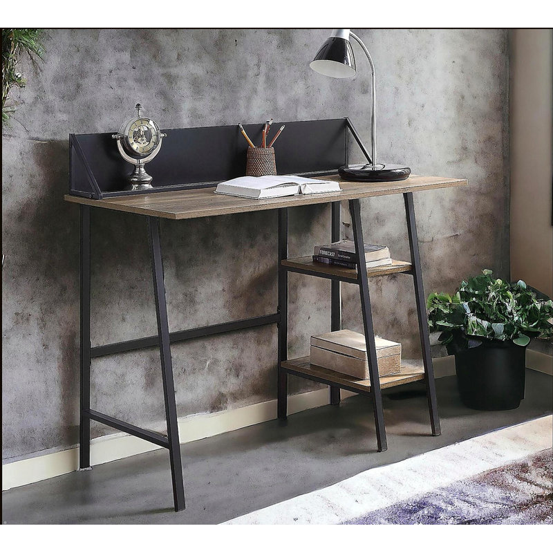 Bureau d'écriture Garima