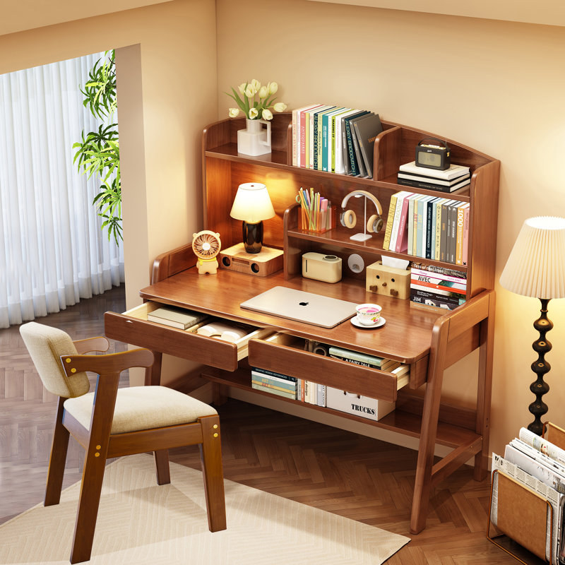 Bureau d'apprentissage pour enfants avec ordinateur