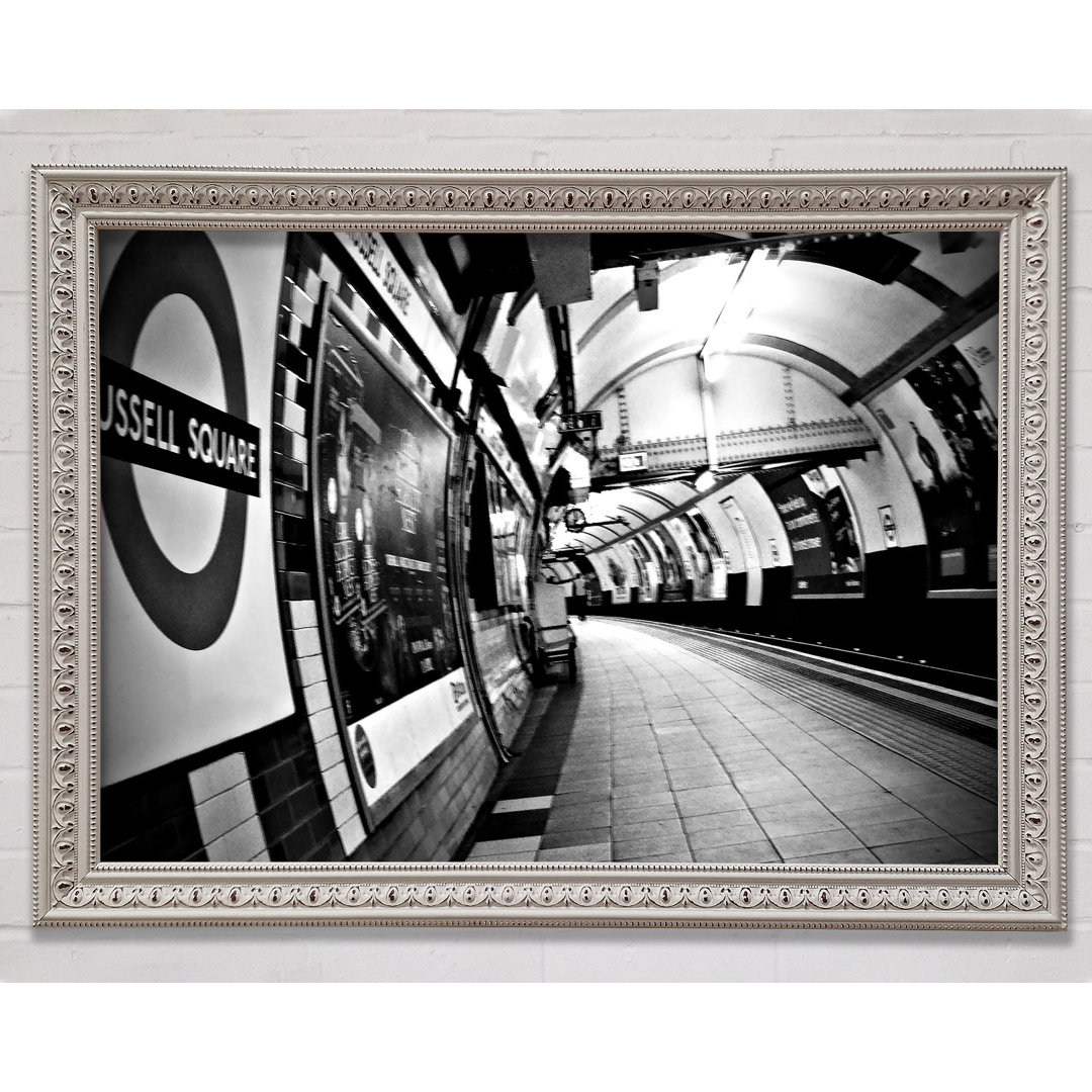 Russell Square Station London - Einzelner Bilderrahmen Kunstdrucke