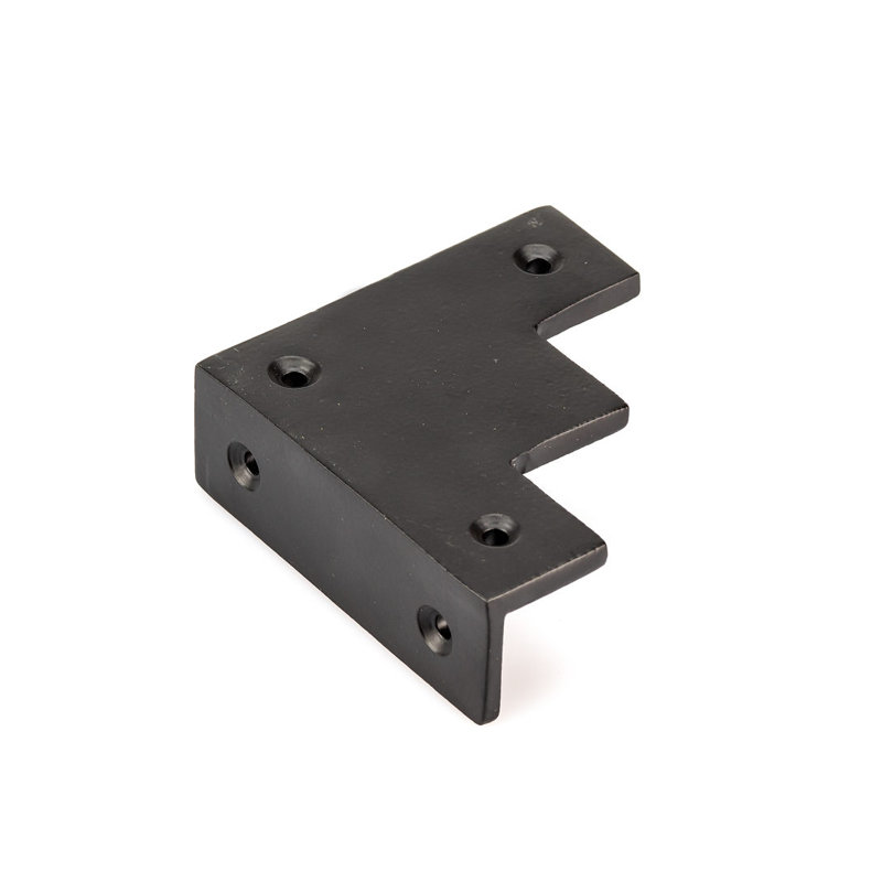Decorative Corner Bracket