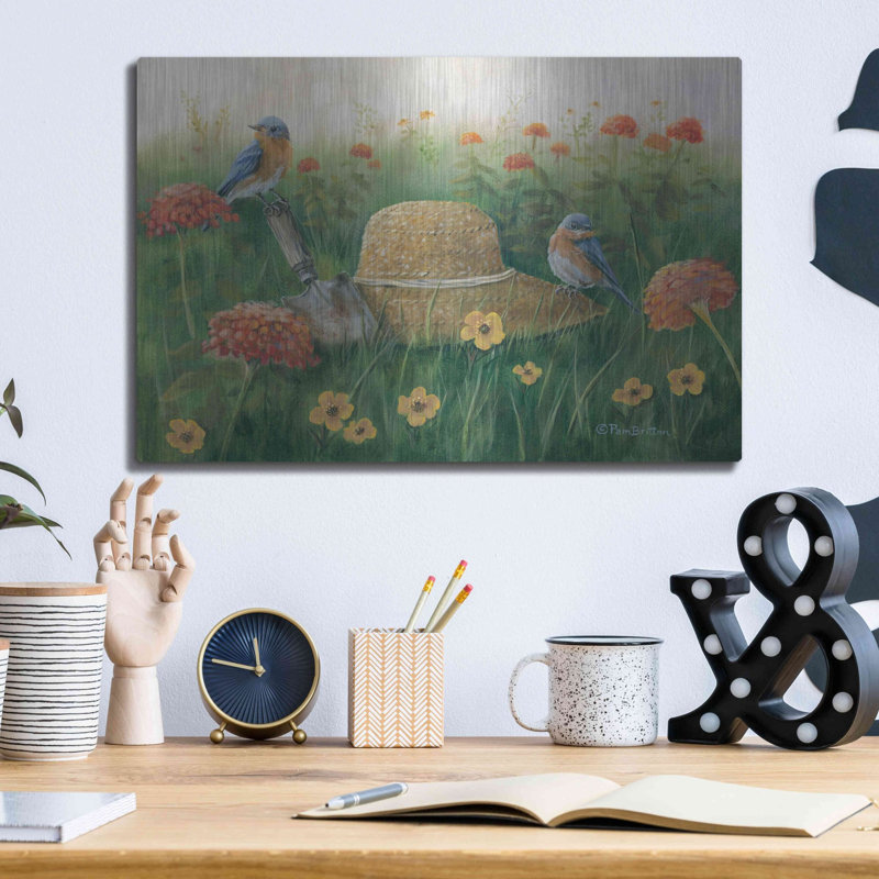 «Bluebirds & Straw Hat» par Pam Britton, art mural en métal, H 12 po x l 16 po