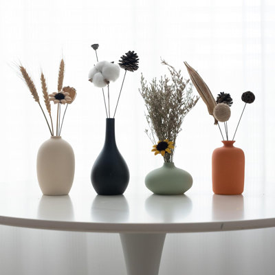 Set Of 4 Matte Ceramic Vases