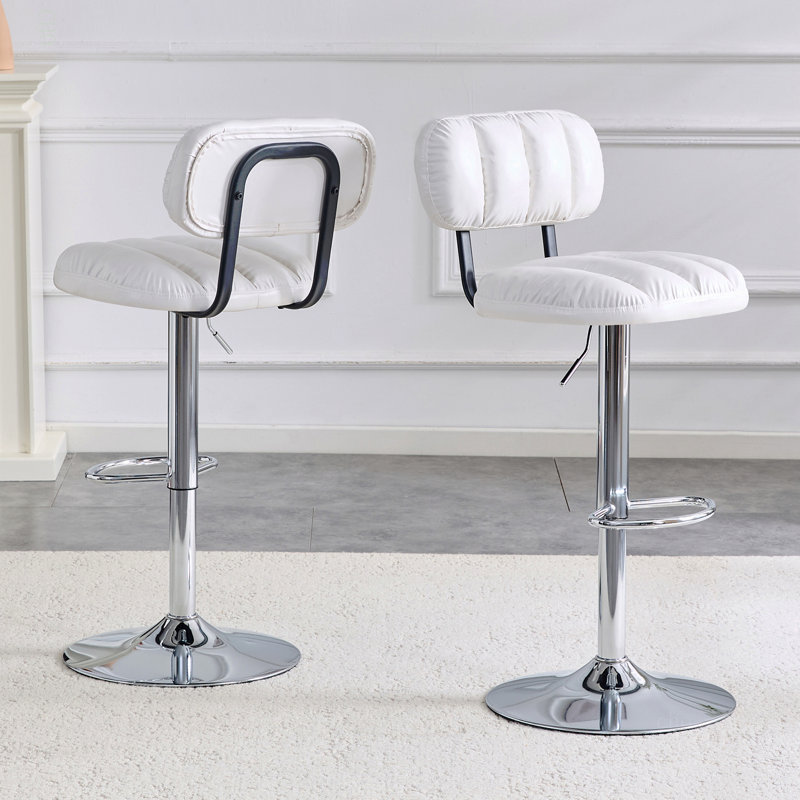 Ensemble de 2 tabourets de bar à hauteur ajustable, revêtement en similicuir blanc avec base et repose-pieds chromés, tabourets de confort modernes pour îlot de cuisine, bar personnel et salon
