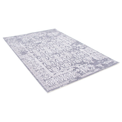 Select Oriental Hand Woven Area Rug