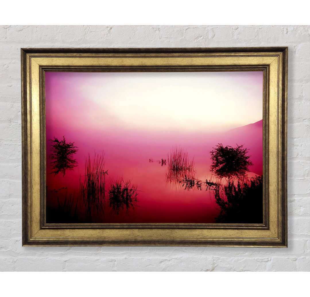 Pink Misty Lake - Einzelner Bilderrahmen Kunstdrucke