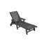 Chaise longue d'extérieur avec texture en bois-932132253